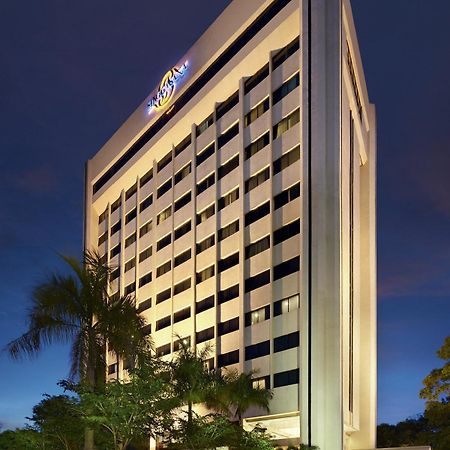 Singgasana Hotel Makassar Dış mekan fotoğraf