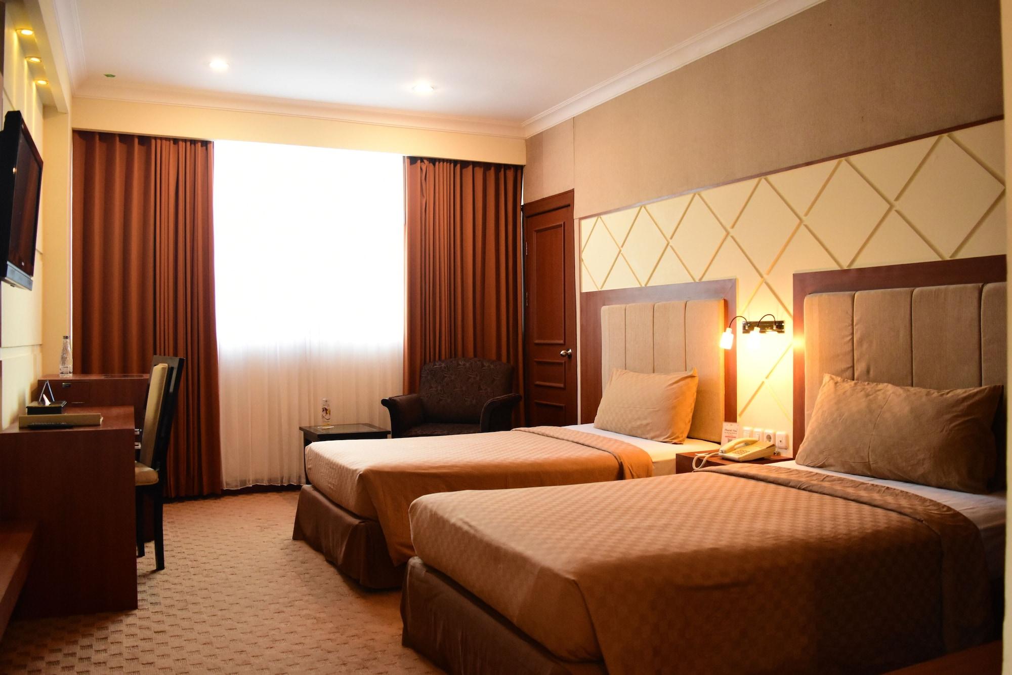 Singgasana Hotel Makassar Dış mekan fotoğraf