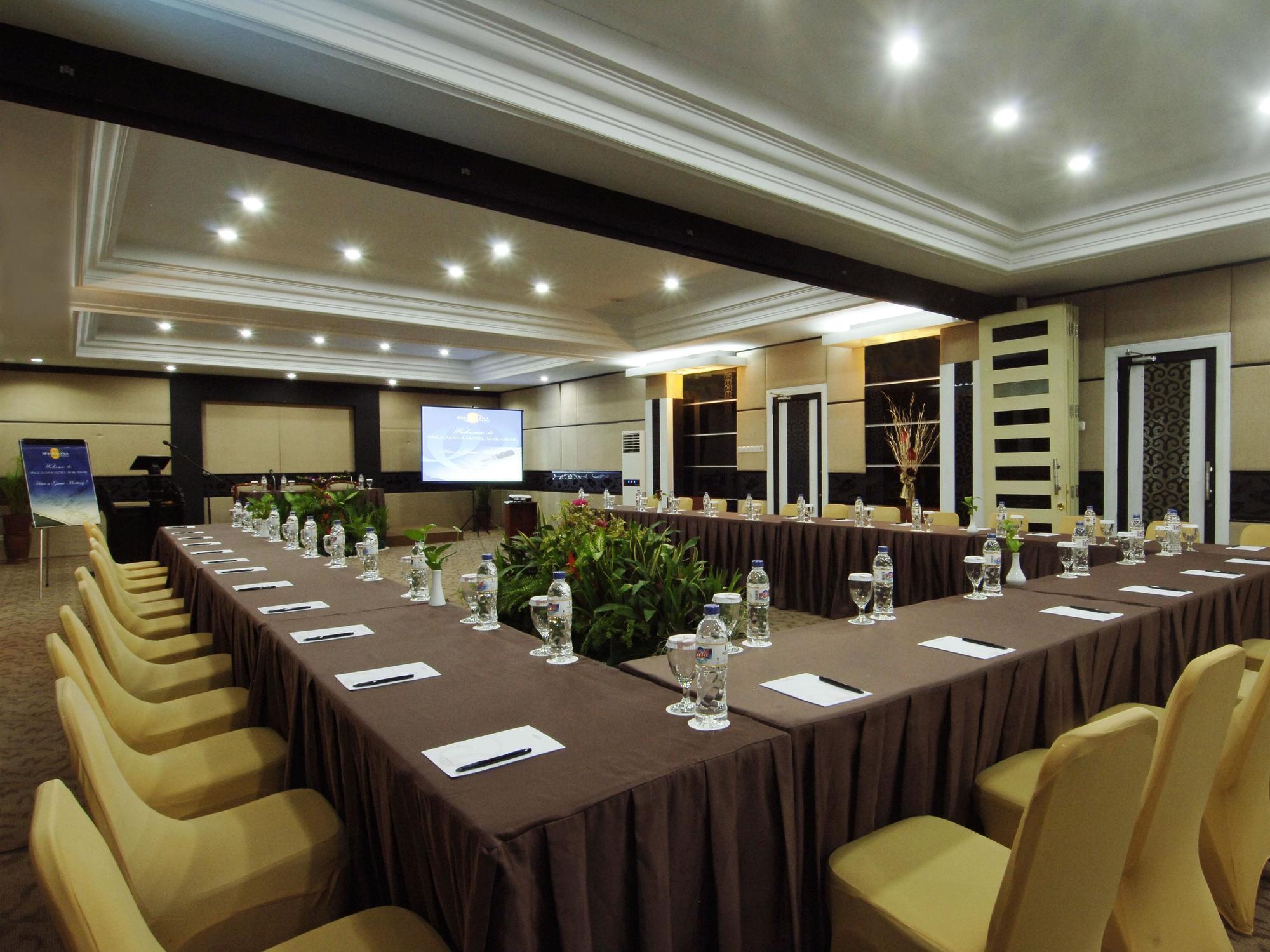 Singgasana Hotel Makassar Dış mekan fotoğraf