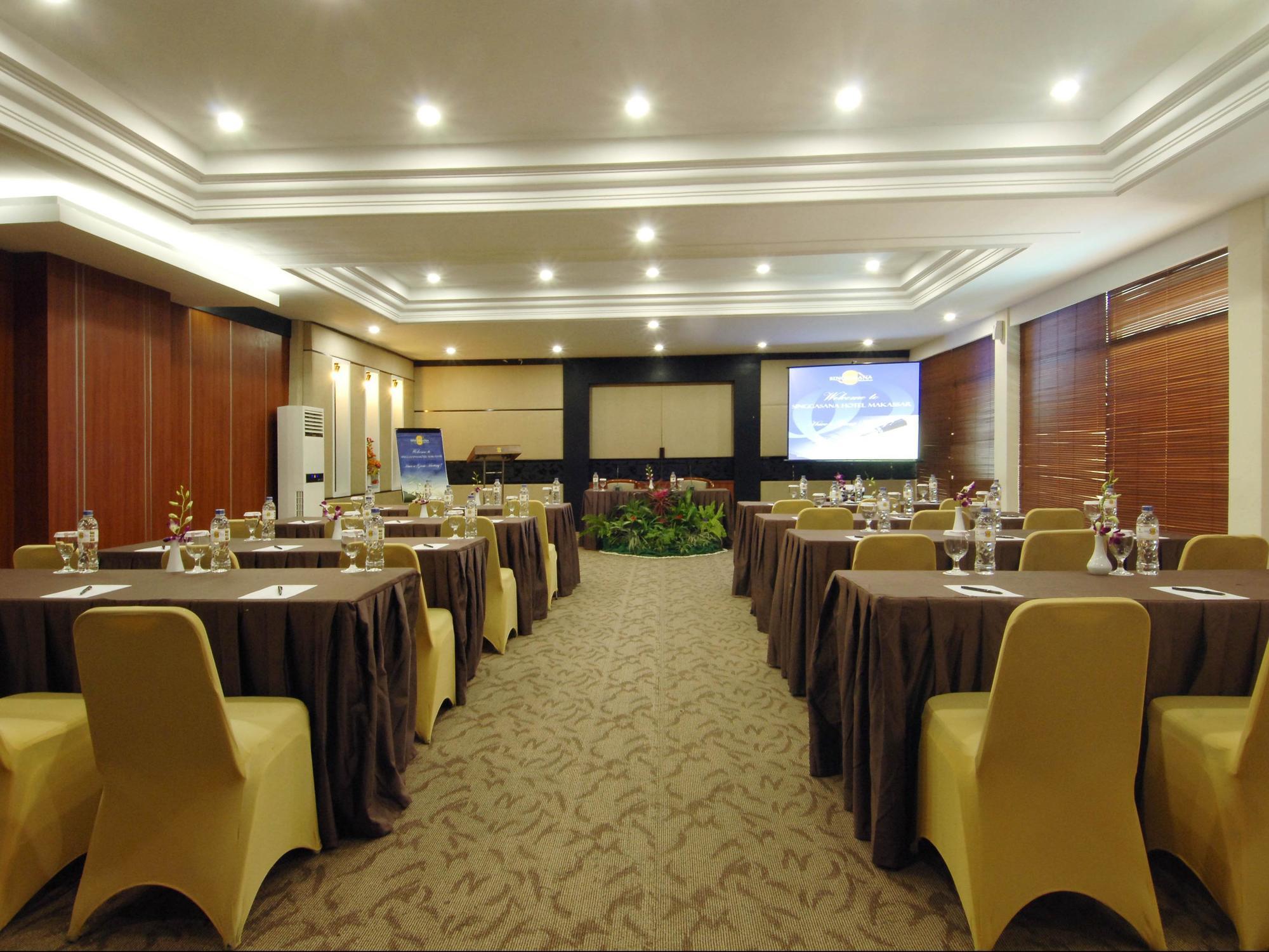 Singgasana Hotel Makassar Dış mekan fotoğraf