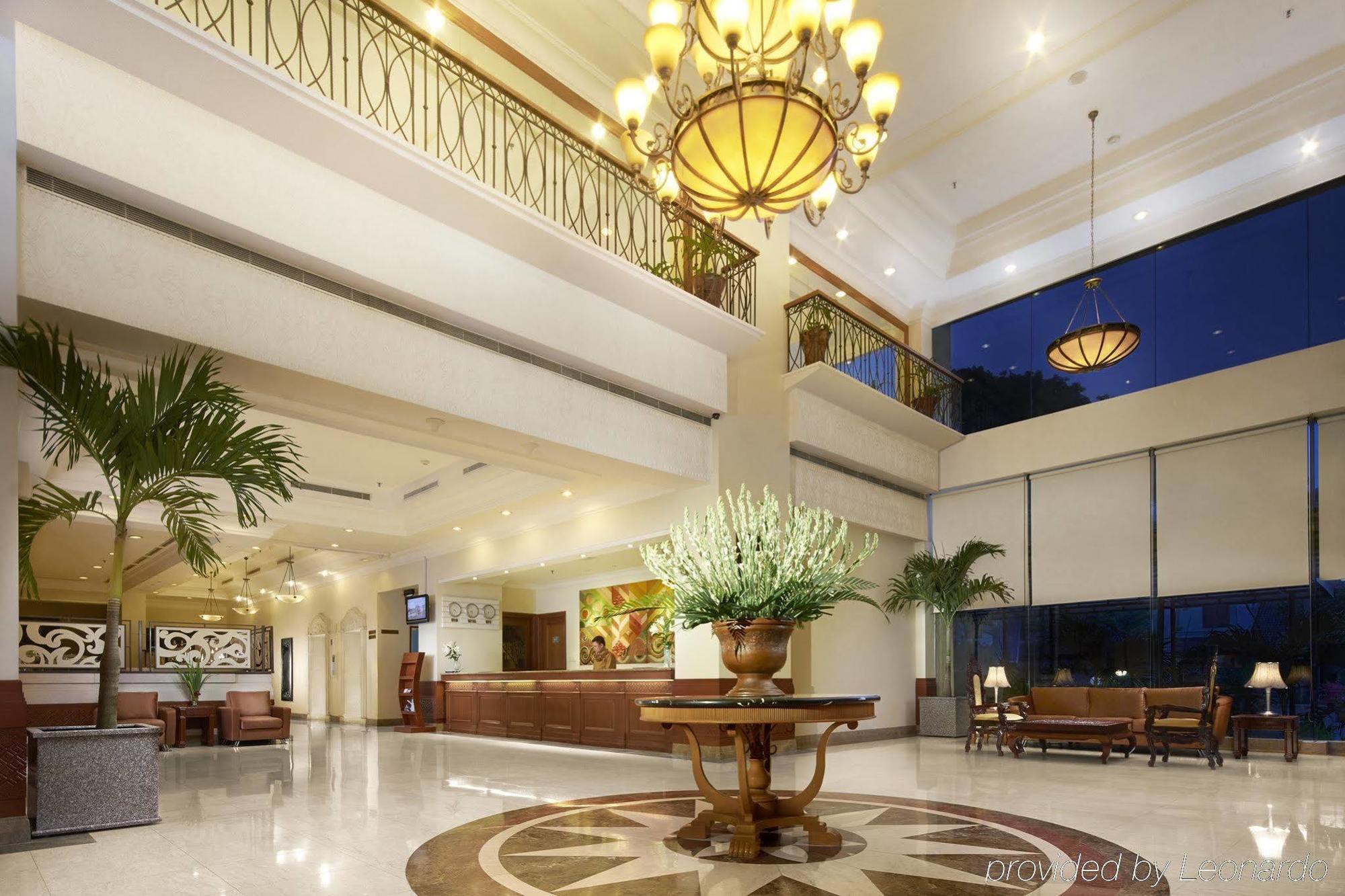 Singgasana Hotel Makassar Dış mekan fotoğraf