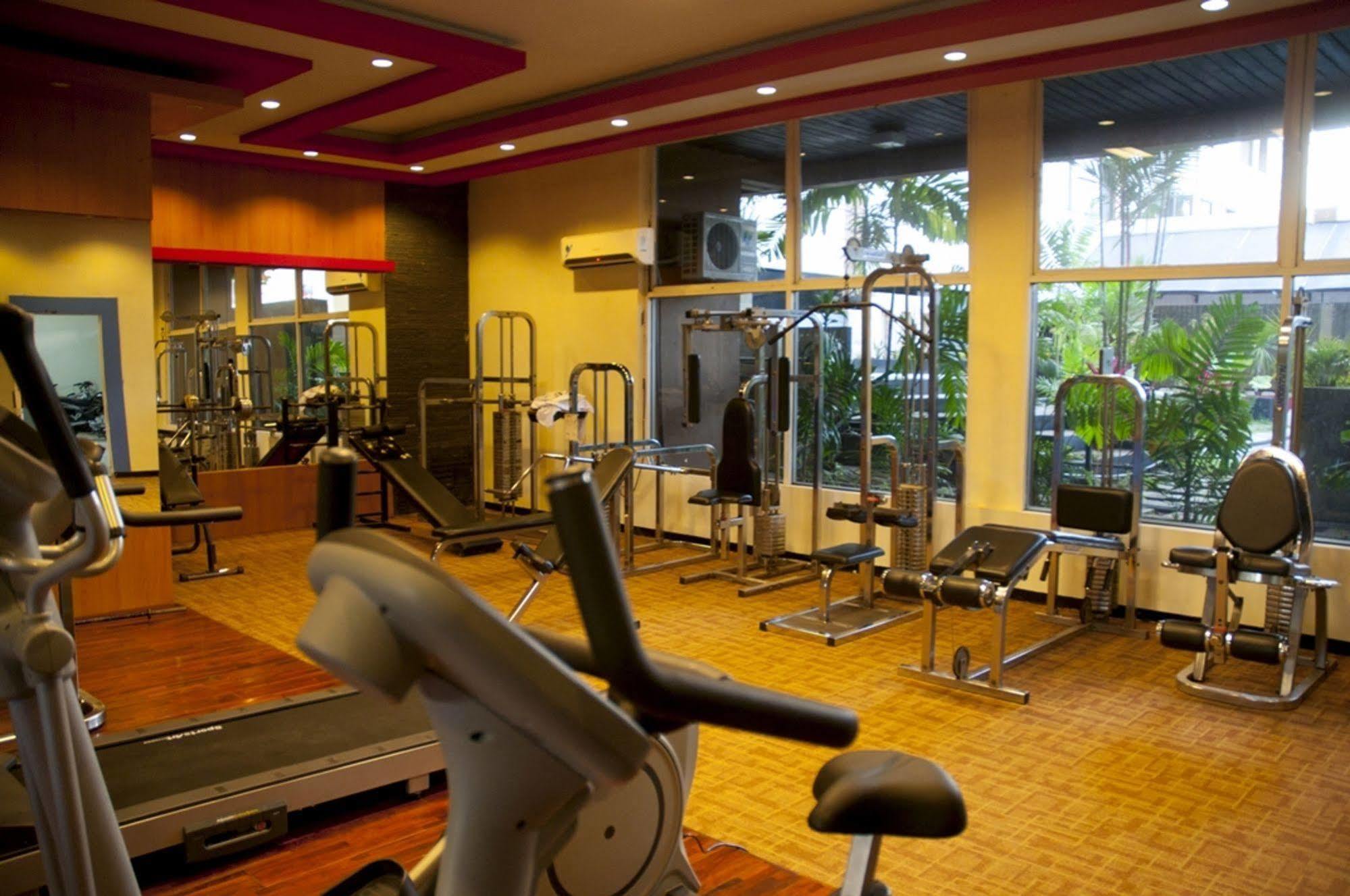 Singgasana Hotel Makassar Dış mekan fotoğraf