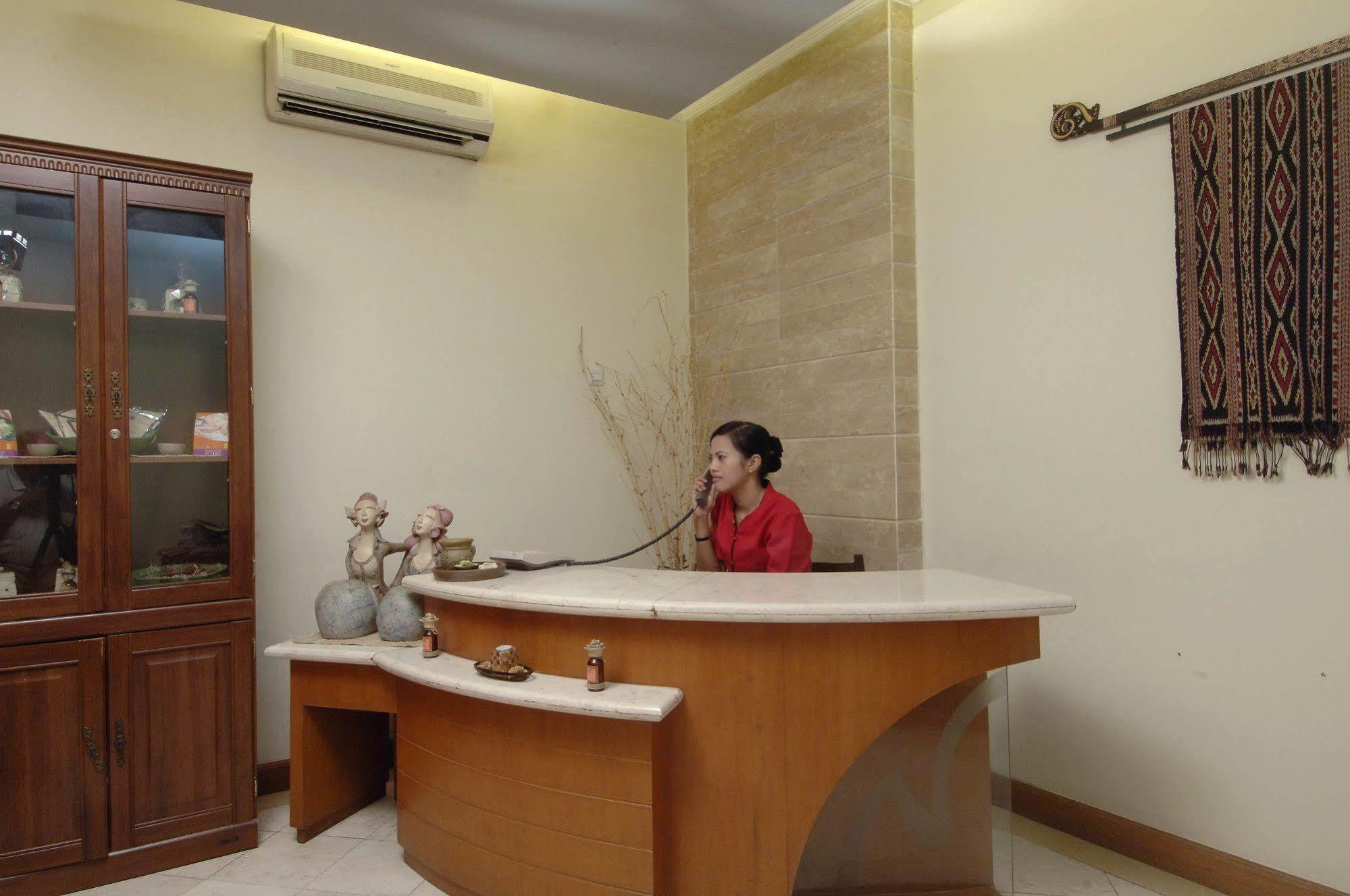 Singgasana Hotel Makassar Dış mekan fotoğraf