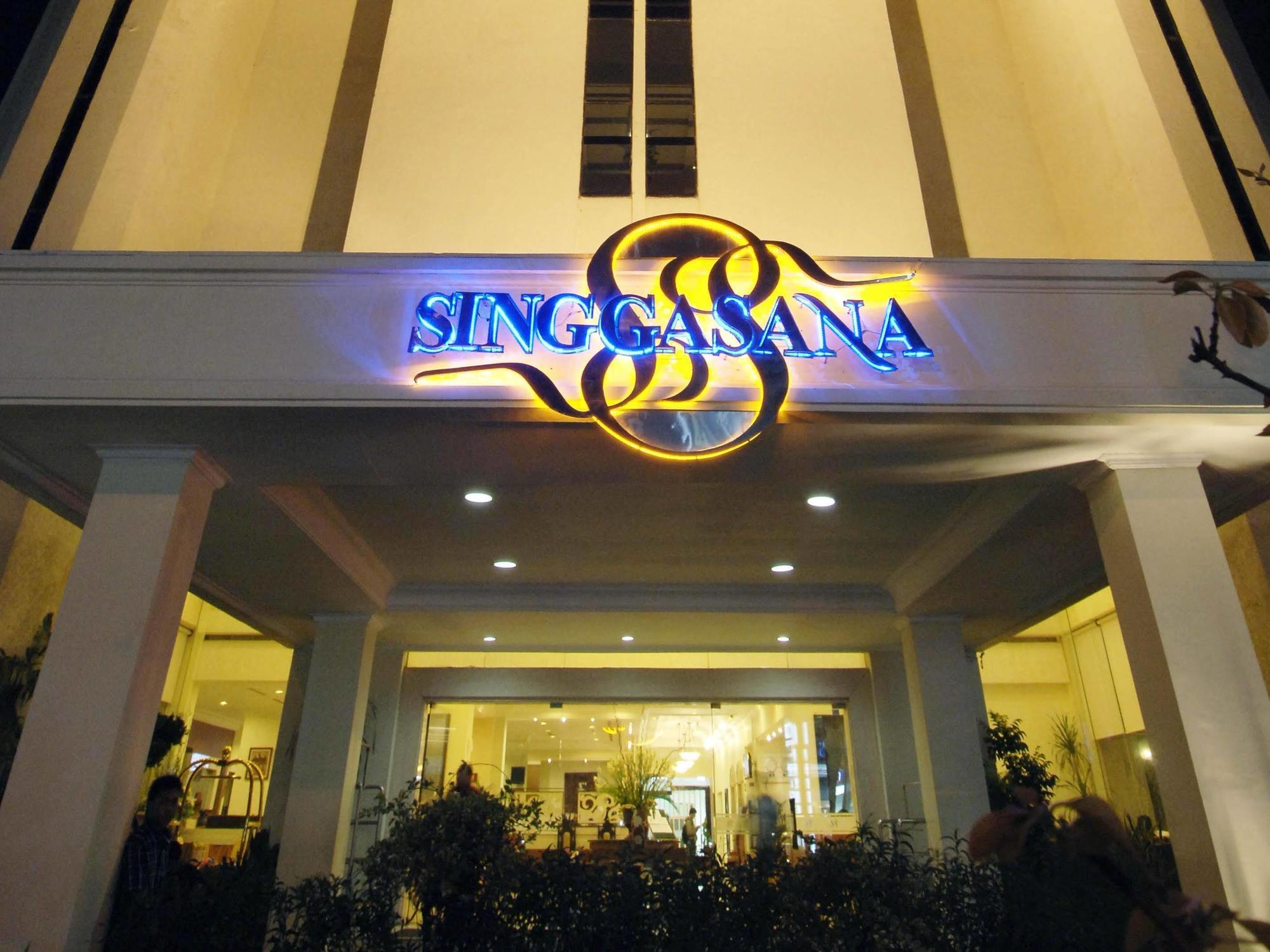 Singgasana Hotel Makassar Dış mekan fotoğraf